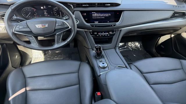 2023 Cadillac XT5 AWD Premium Luxury