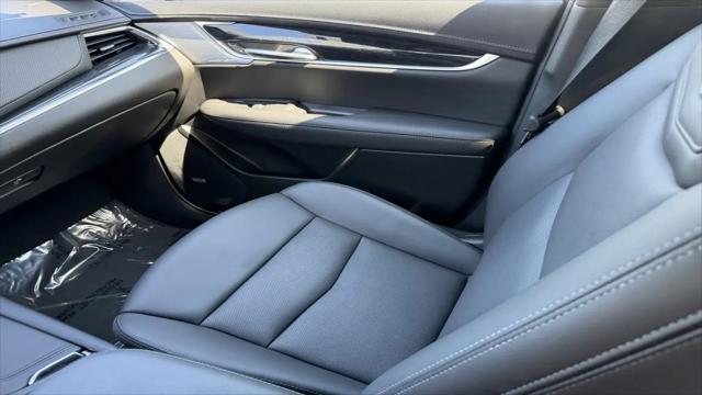 2023 Cadillac XT5 AWD Premium Luxury