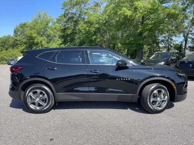 2025 Chevrolet Blazer AWD 2LT
