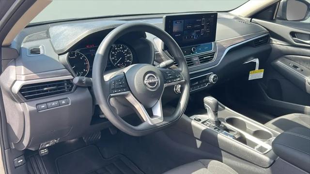 2026 Nissan Altima SV FWD