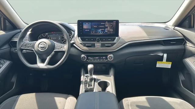 2026 Nissan Altima SV FWD