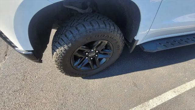 2022 Chevrolet Silverado 1500 4WD Crew Cab Short Bed Custom Trail Boss