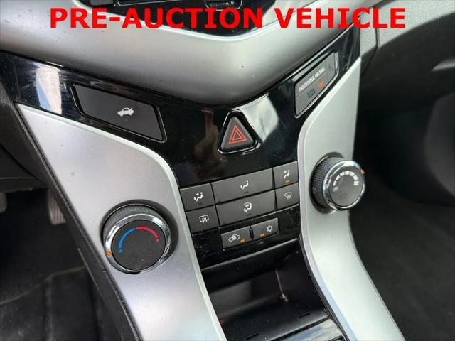 2015 Chevrolet Cruze LS Auto