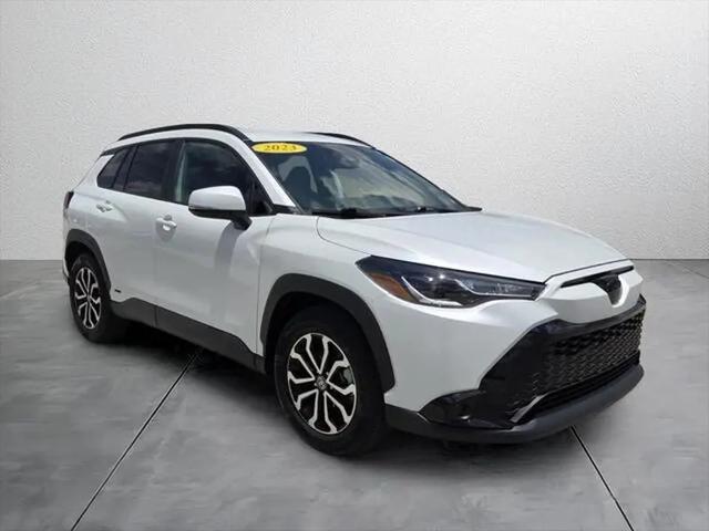 2023 Toyota Corolla Cross Hybrid SE