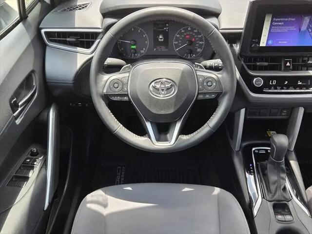 2023 Toyota Corolla Cross Hybrid SE