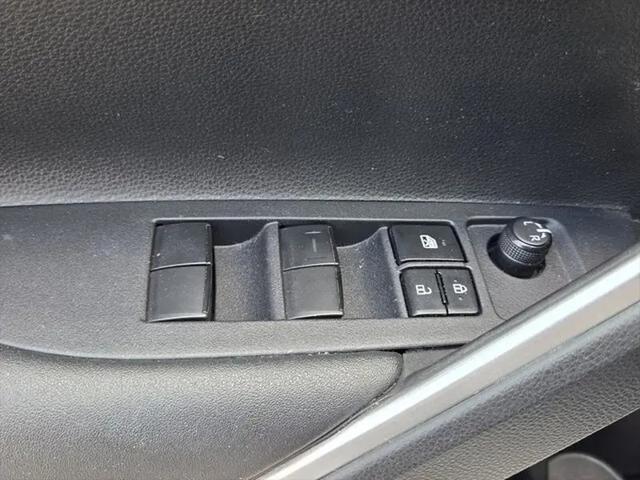 2023 Toyota Corolla Cross Hybrid SE