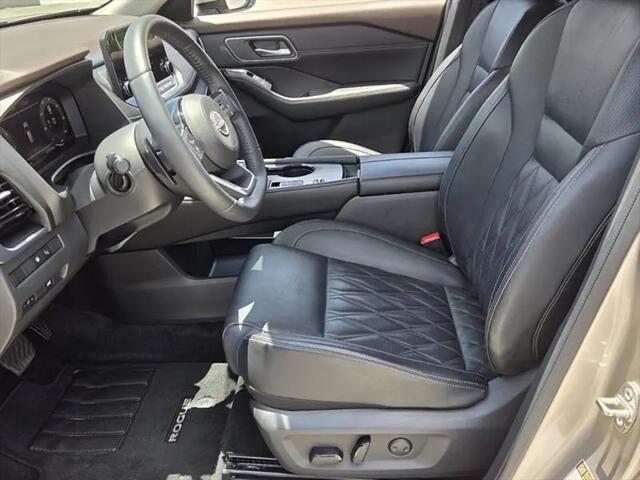 2023 Nissan Rogue Platinum FWD