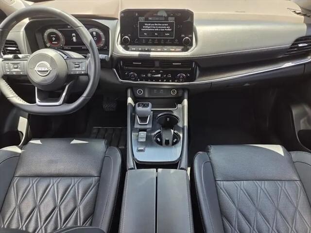 2023 Nissan Rogue Platinum FWD