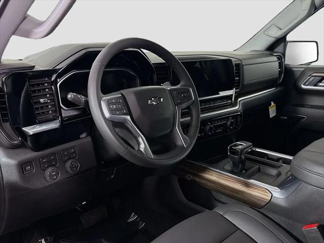 2026 Chevrolet Silverado 1500 4WD Crew Cab Short Bed RST