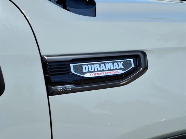 2024 GMC Sierra 1500 4WD Crew Cab Short Box AT4X