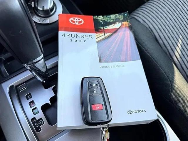 2022 Toyota 4Runner SR5