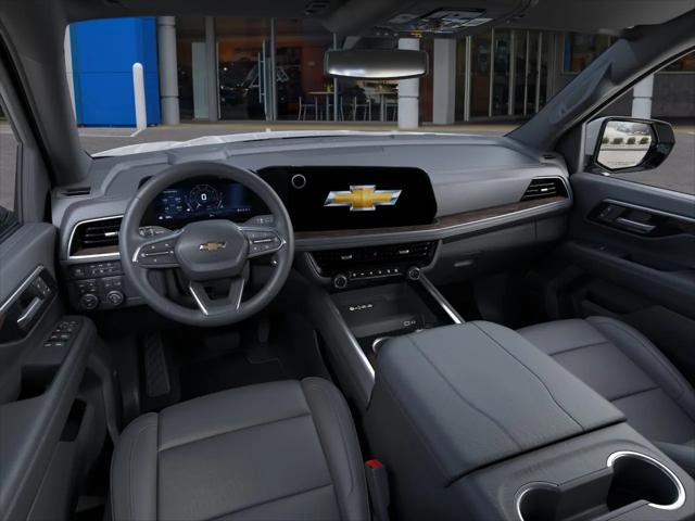 2026 Chevrolet Suburban LT, 4WD