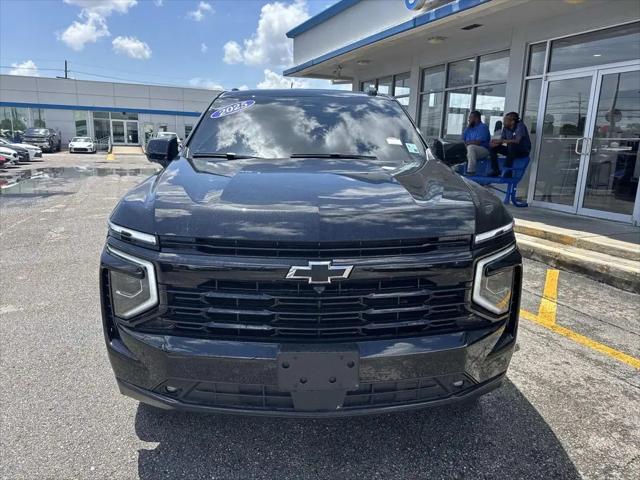 2025 Chevrolet Suburban 2WD RST