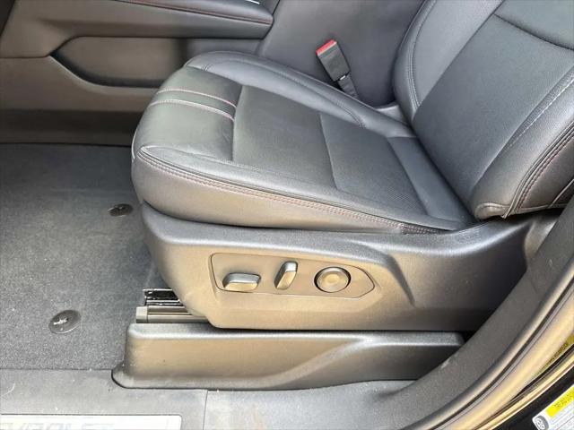 2025 Chevrolet Suburban 2WD RST