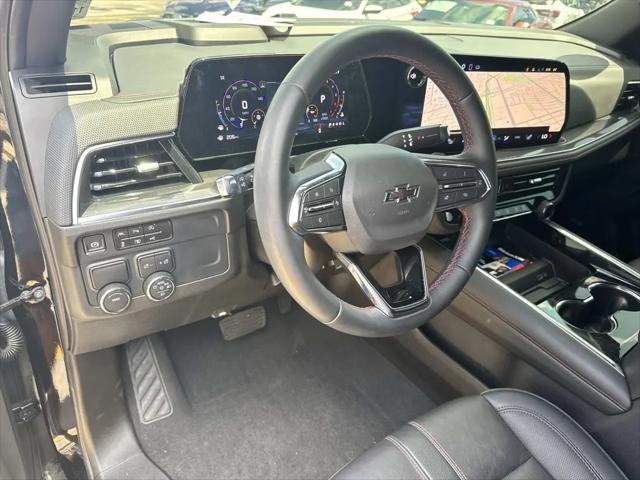 2025 Chevrolet Suburban 2WD RST
