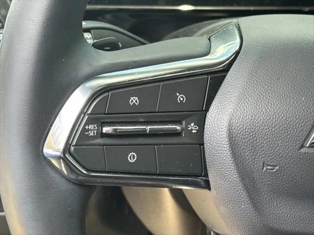 2025 Chevrolet Suburban 2WD RST