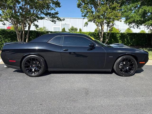 2016 Dodge Challenger R/T Plus Shaker