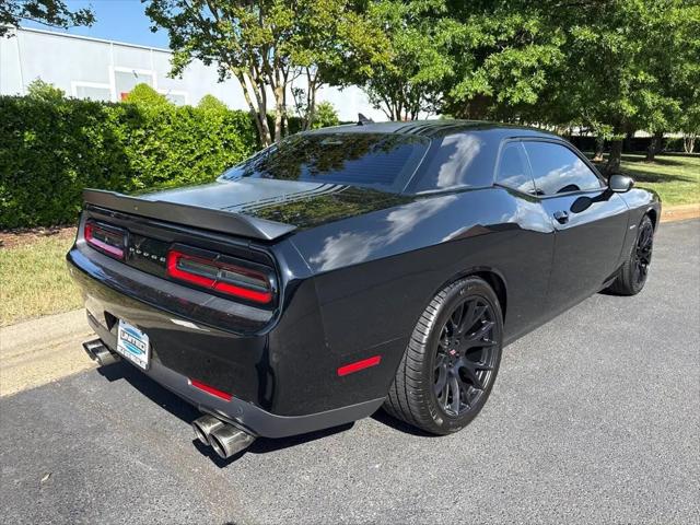 2016 Dodge Challenger R/T Plus Shaker