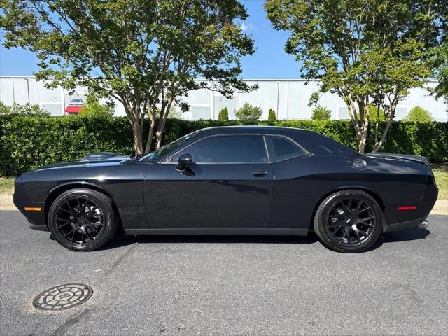 2016 Dodge Challenger R/T Plus Shaker