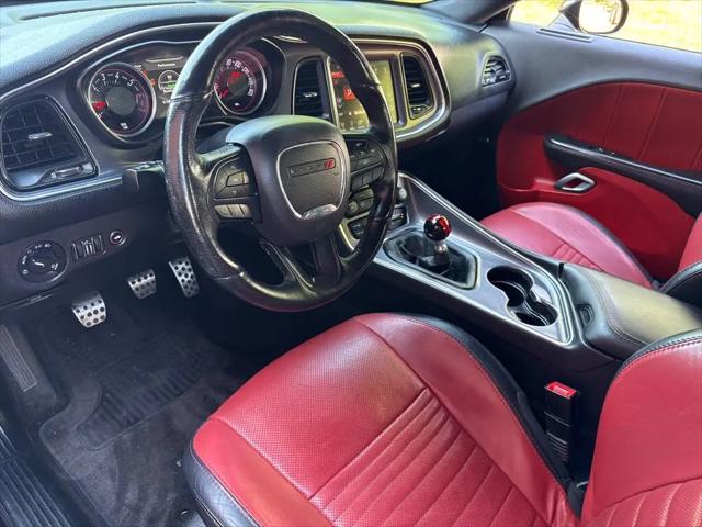 2016 Dodge Challenger R/T Plus Shaker