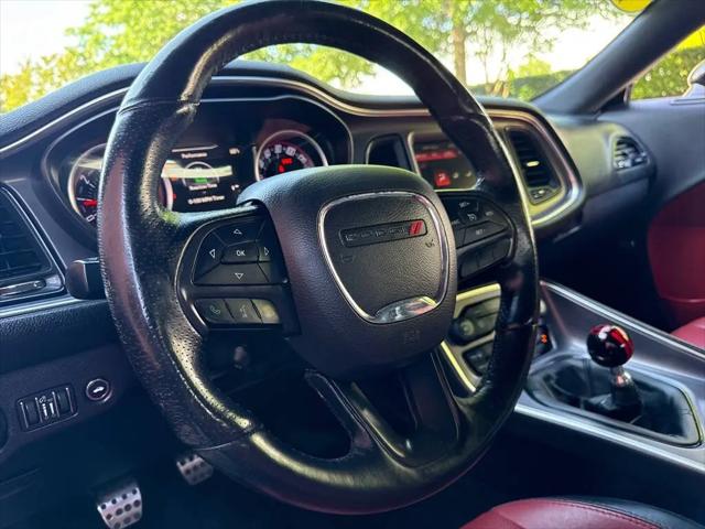 2016 Dodge Challenger R/T Plus Shaker