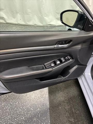 2025 Nissan Altima SR AWD