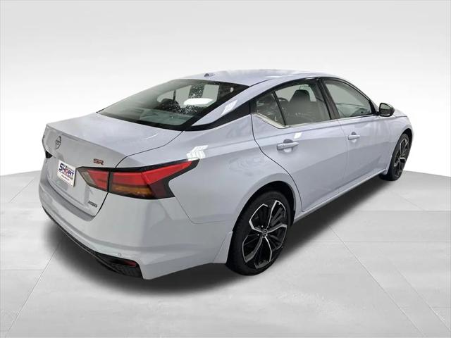 2025 Nissan Altima SR AWD