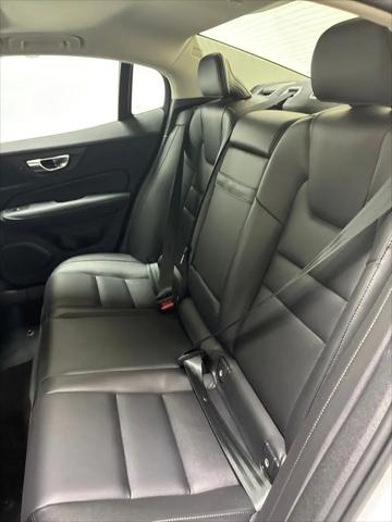 2025 Volvo S60 B5 Core