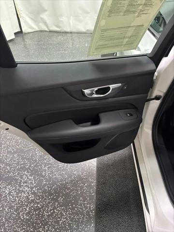2025 Volvo S60 B5 Core