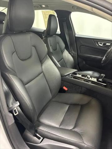 2025 Volvo S60 B5 Core