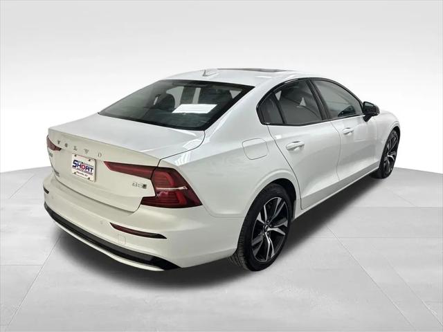 2025 Volvo S60 B5 Core