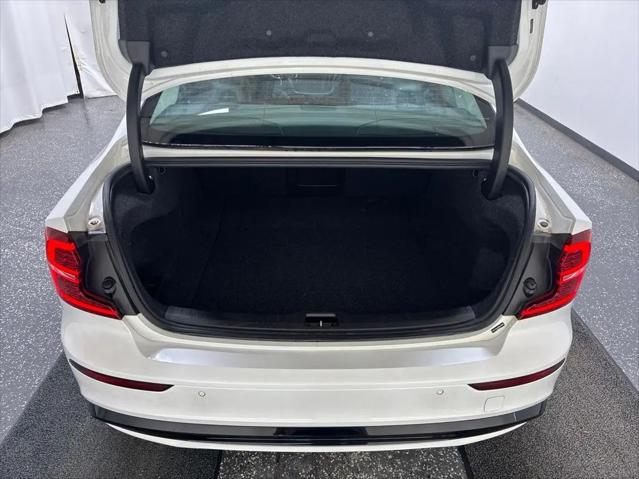 2025 Volvo S60 B5 Core