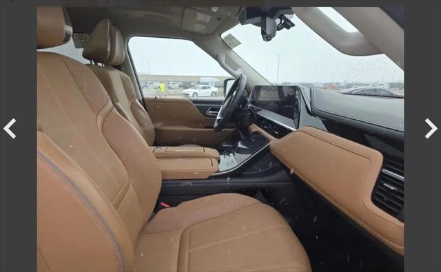 2025 INFINITI QX80 SENSORY AWD