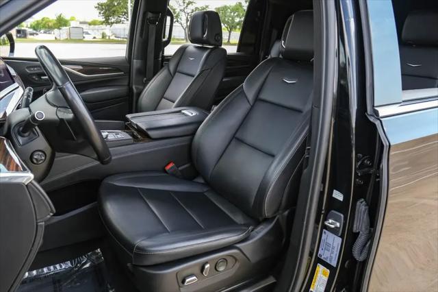 2023 Cadillac Escalade ESV 2WD Luxury