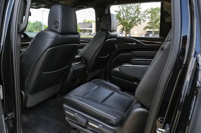 2023 Cadillac Escalade ESV 2WD Luxury