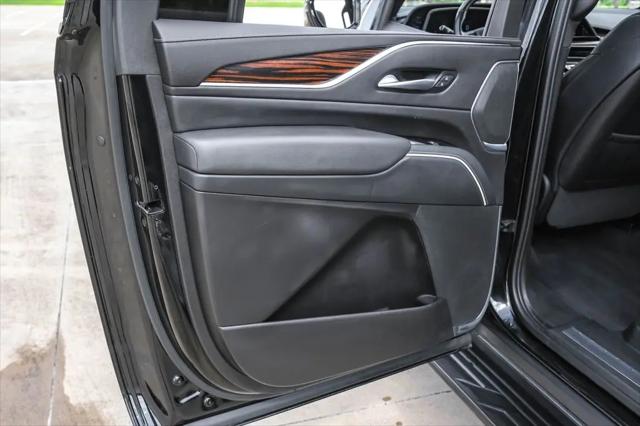2023 Cadillac Escalade ESV 2WD Luxury