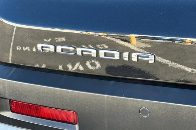 2022 GMC Acadia FWD SLT
