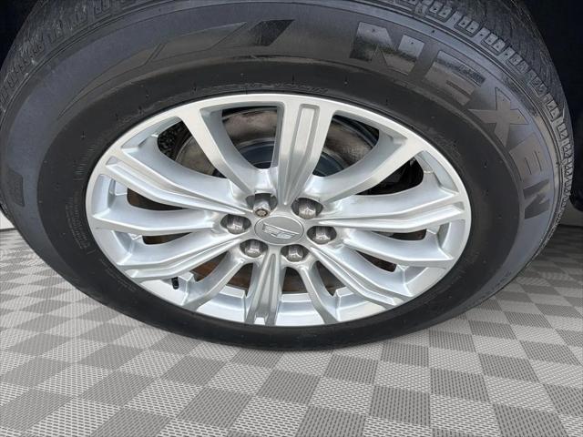 2019 Cadillac XT5 Standard