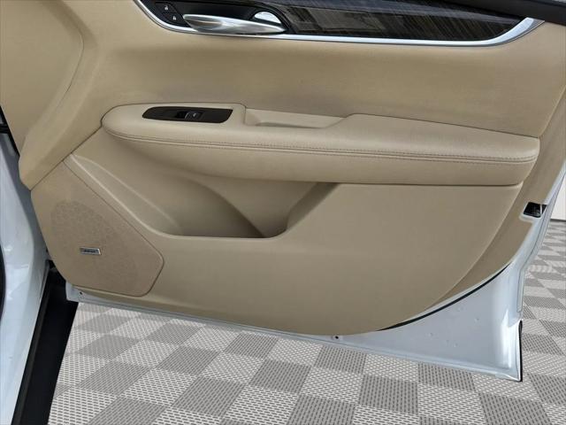 2019 Cadillac XT5 Standard