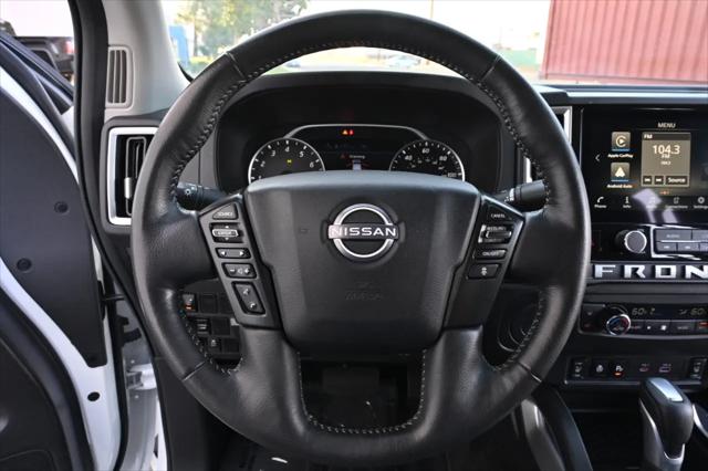 2025 Nissan Frontier Crew Cab Long Bed SV 4x2