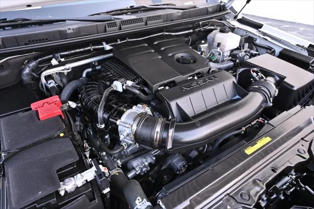 2025 Nissan Frontier Crew Cab Long Bed SV 4x2