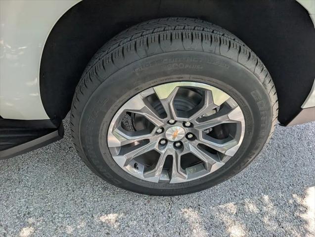 2026 Chevrolet Suburban LS, RWD