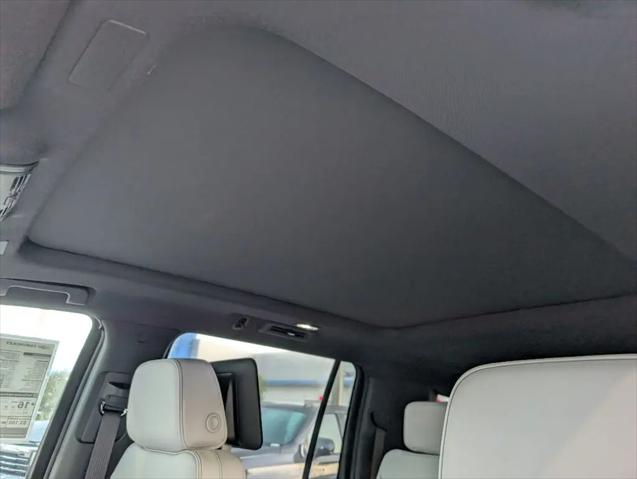 2026 Chevrolet Suburban Premier, 4WD