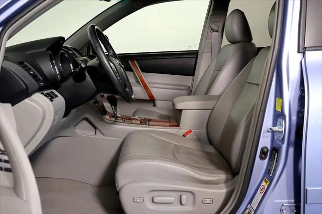 2010 Toyota Highlander Limited V6