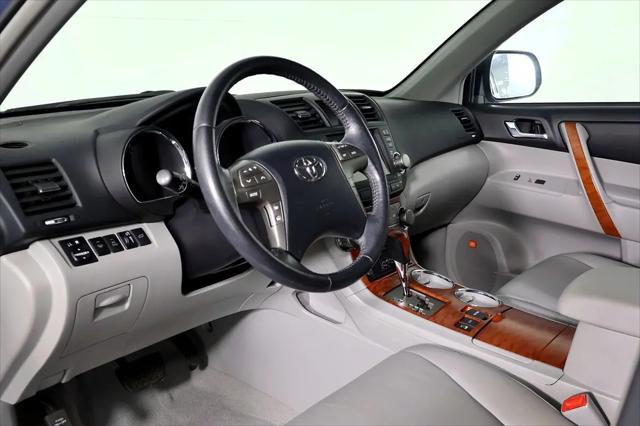 2010 Toyota Highlander Limited V6