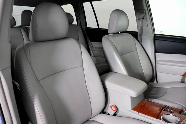 2010 Toyota Highlander Limited V6