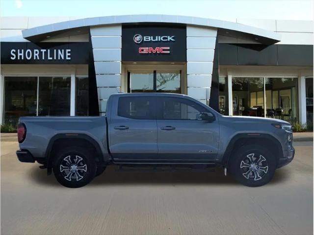 2025 GMC Canyon AT4 4WD