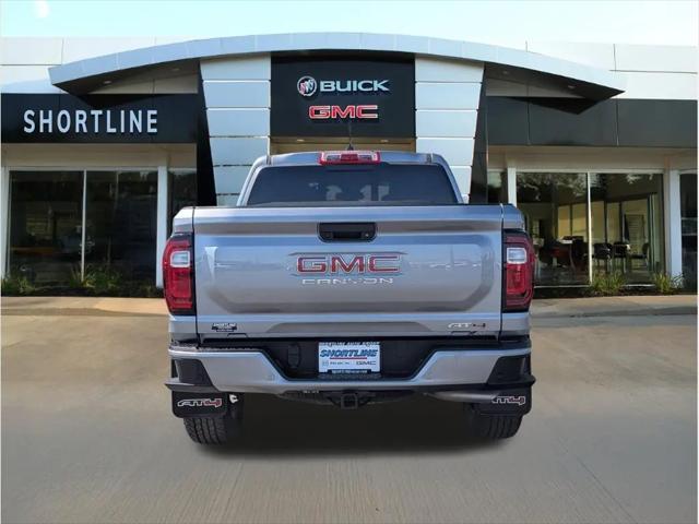 2025 GMC Canyon AT4 4WD