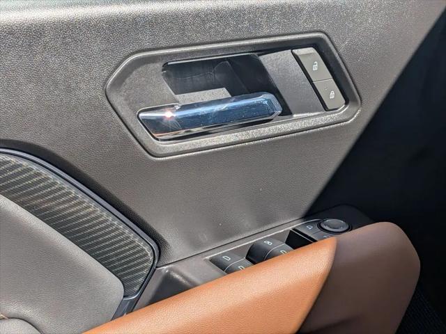 2025 GMC Canyon AT4 4WD