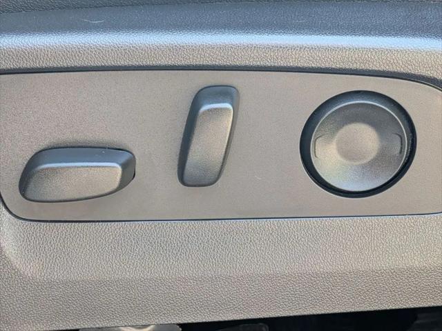 2025 GMC Canyon AT4 4WD